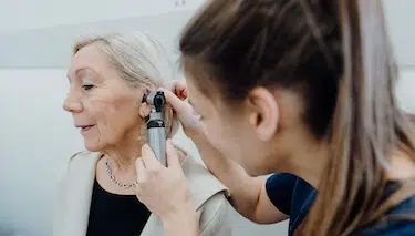 Untersuchung bei Hörsturz und Tinnitus im HBO-Zentrum Aachen